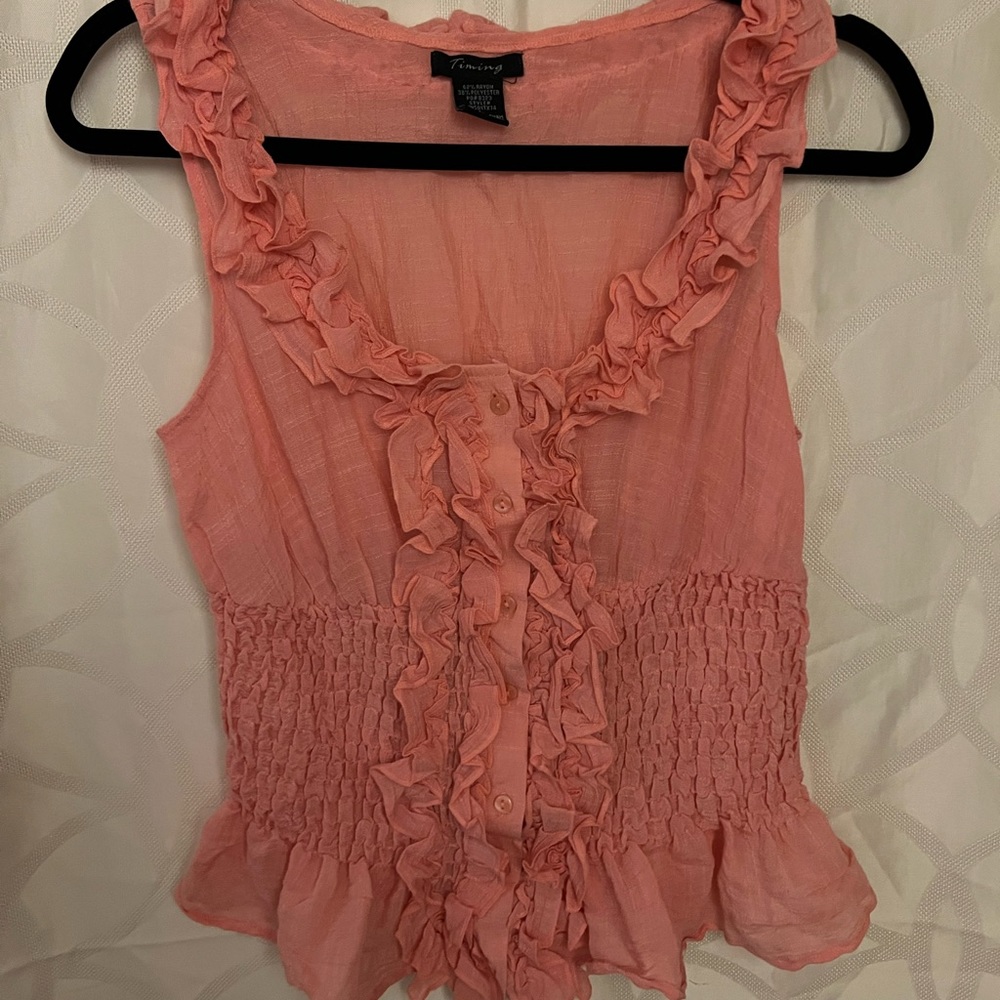 Women’s Ruffled top - Picture 4 of 9